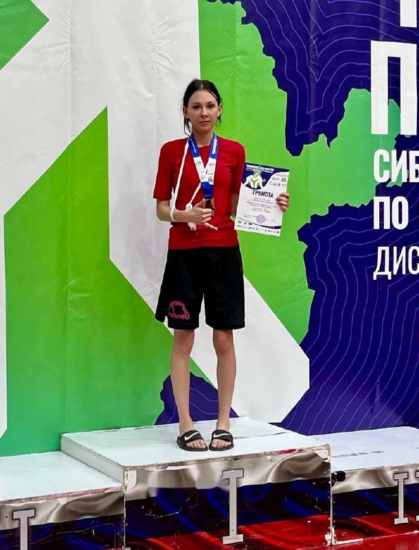Студентка колледжа Каролина Наймушина заняла первое место на чемпионате СФО по грэпплингу
